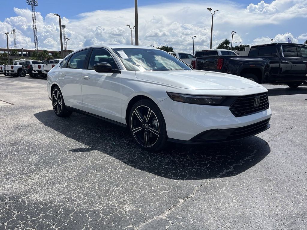 new 2024 Honda Accord Hybrid car, priced at $34,273