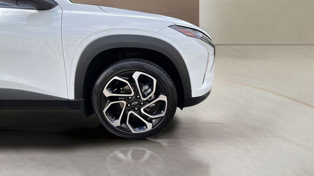 used 2024 Chevrolet Trax car, priced at $22,000