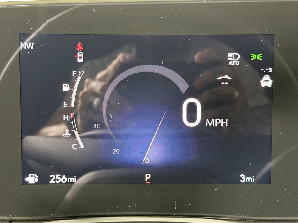 new 2025 Buick Envista car, priced at $25,187