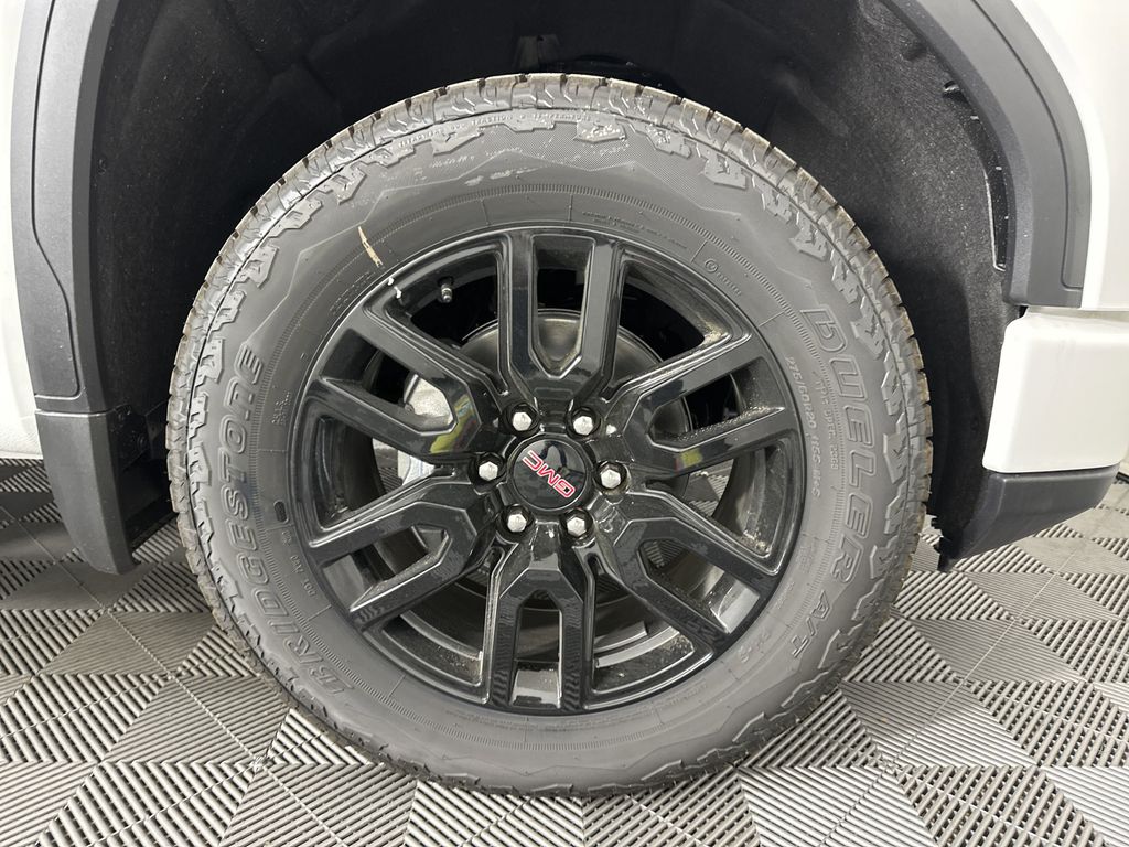 new 2025 GMC Sierra 1500 car, priced at $61,284
