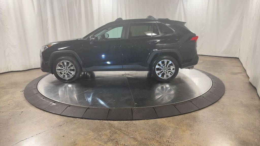used 2020 Toyota RAV4 car, priced at $26,185