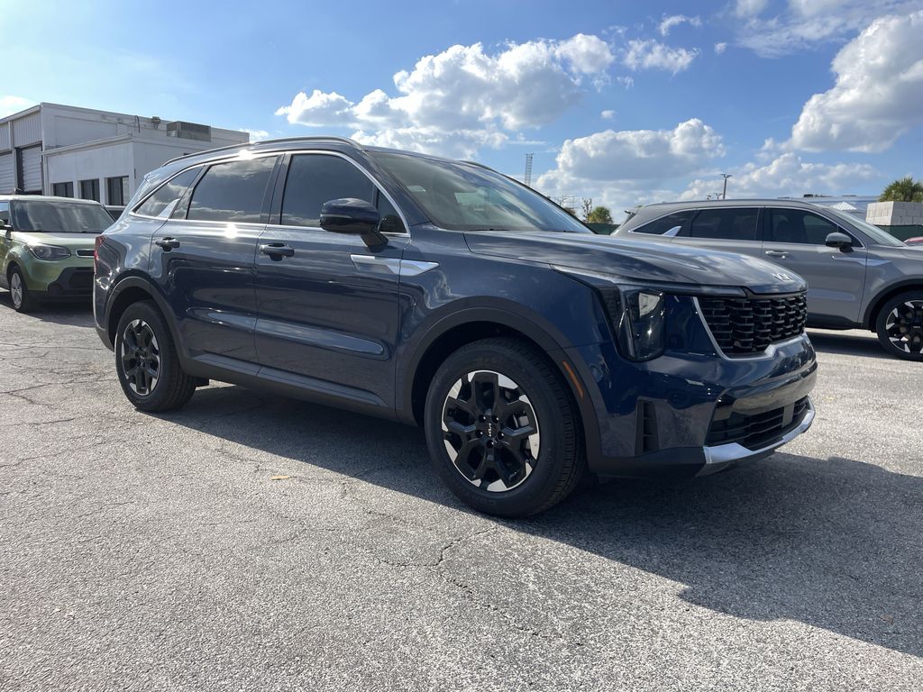 new 2025 Kia Sorento car, priced at $32,499