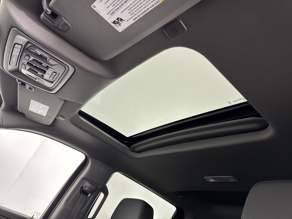 new 2025 GMC Sierra 1500 car, priced at $61,430