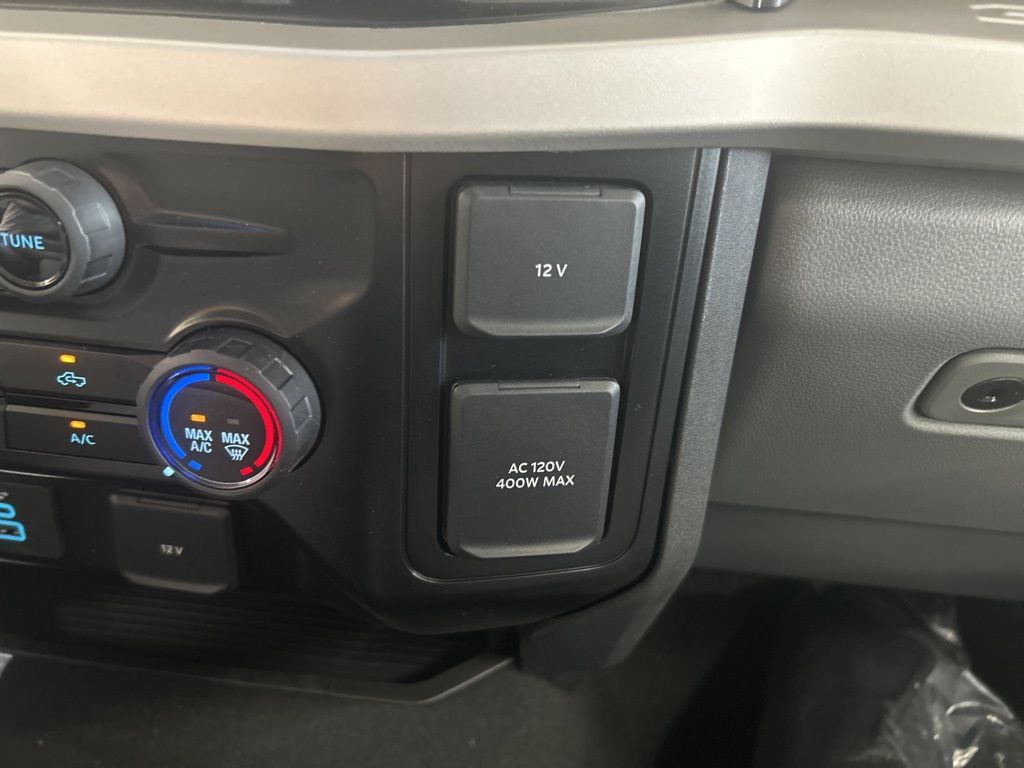 new 2025 Ford F-350SD car, priced at $66,112