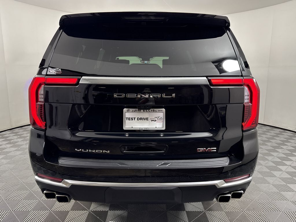 new 2025 GMC Yukon XL car, priced at $97,086