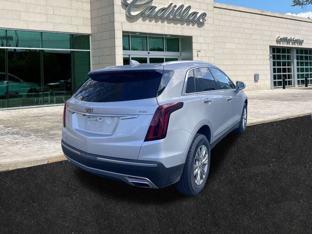 used 2020 Cadillac XT5 car, priced at $29,950