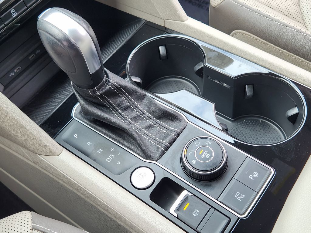 used 2022 Volkswagen Atlas car, priced at $34,524