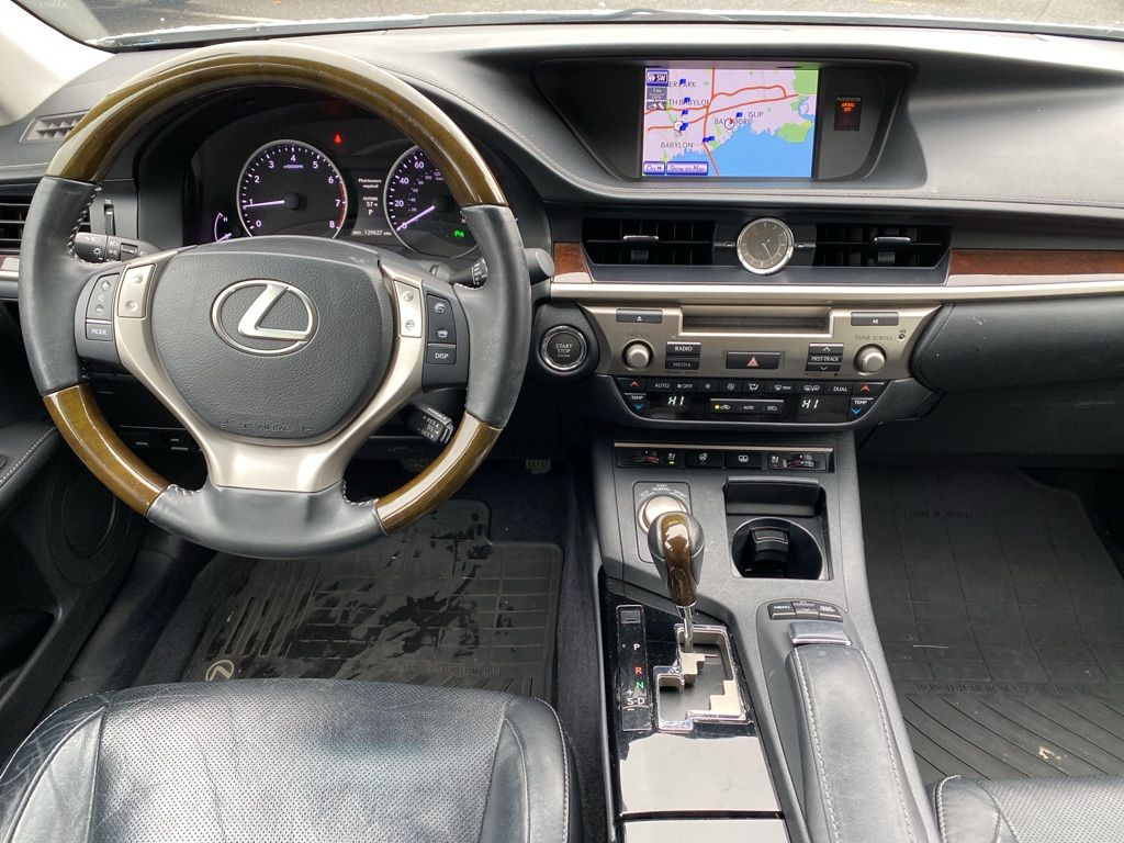 used 2013 Lexus ES car, priced at $11,500