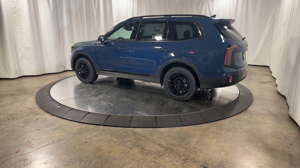 new 2025 Kia Telluride car, priced at $47,052