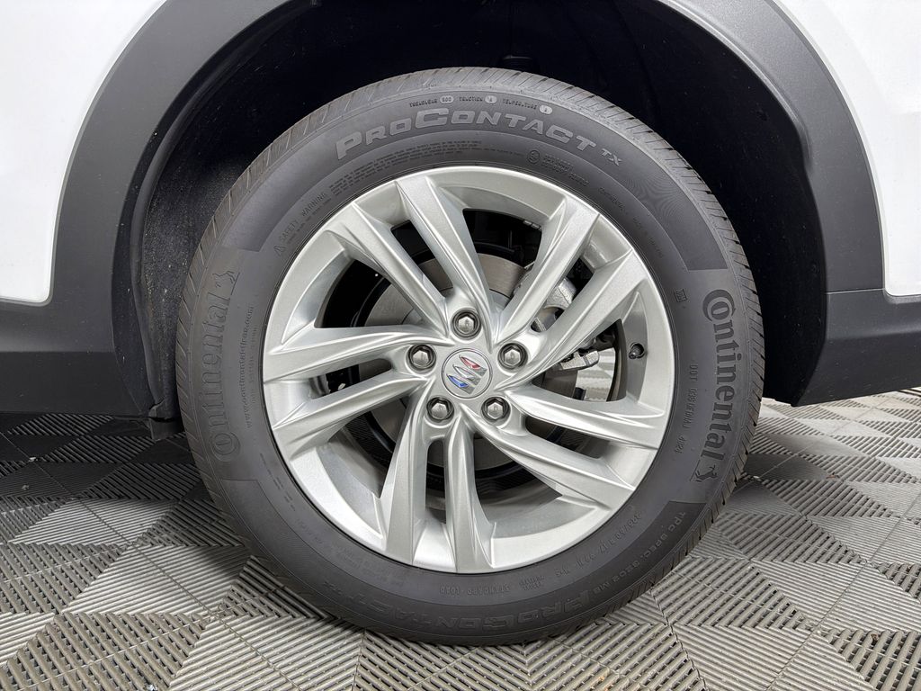 new 2025 Buick Envista car, priced at $24,280