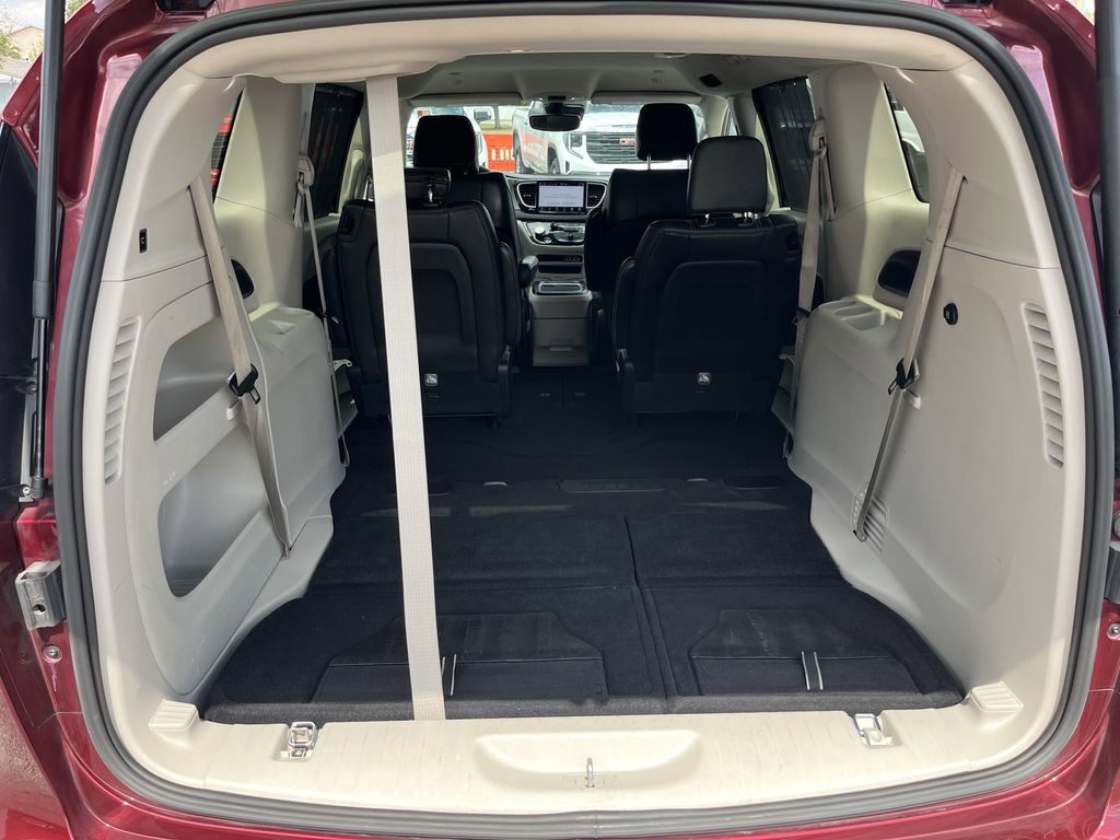 used 2023 Chrysler Pacifica car, priced at $22,492