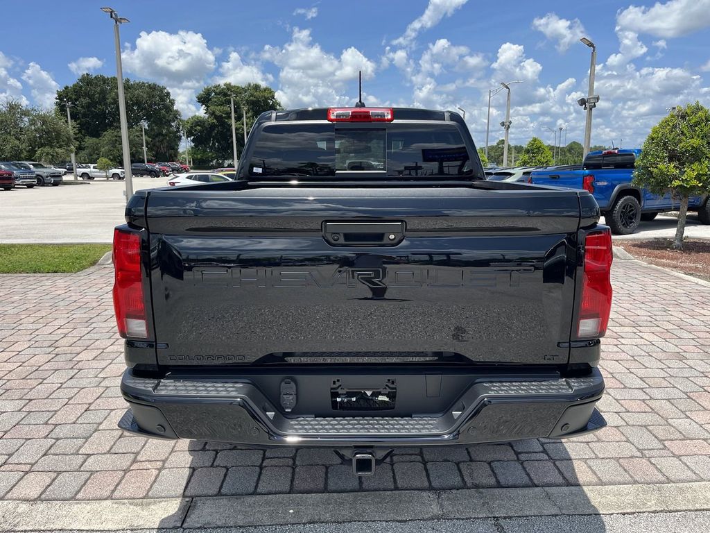 new 2024 Chevrolet Colorado car, priced at $40,306