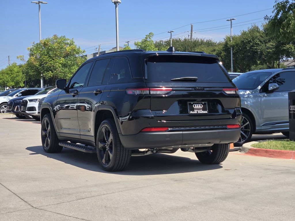 used 2025 Jeep Grand Cherokee car, priced at $35,695