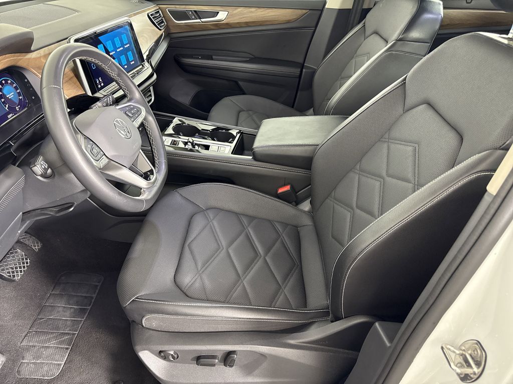 used 2024 Volkswagen Atlas car