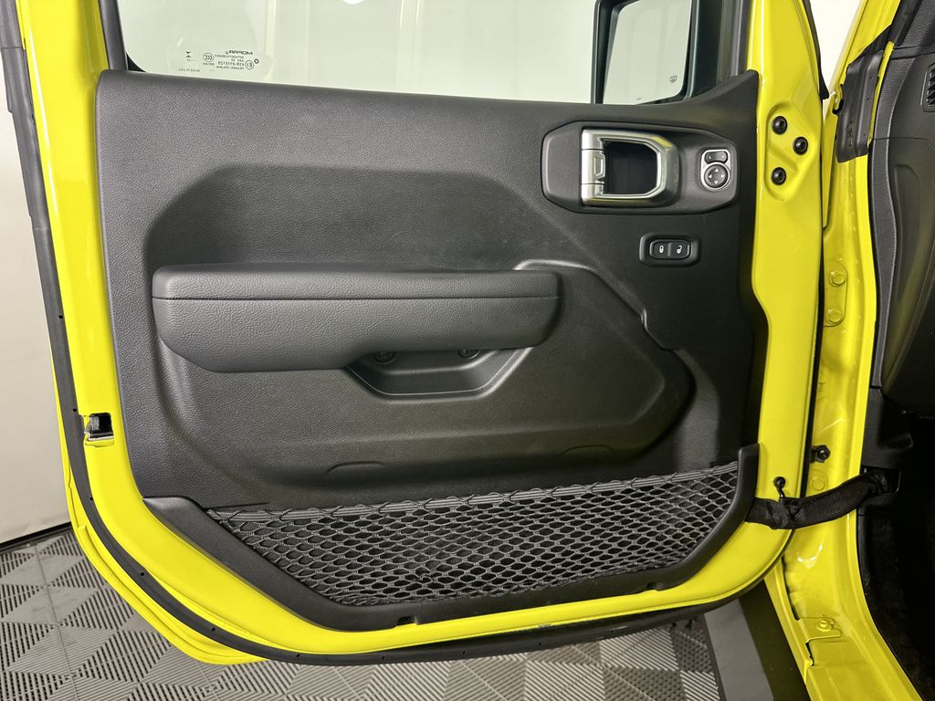 used 2023 Jeep Gladiator car, priced at $36,798