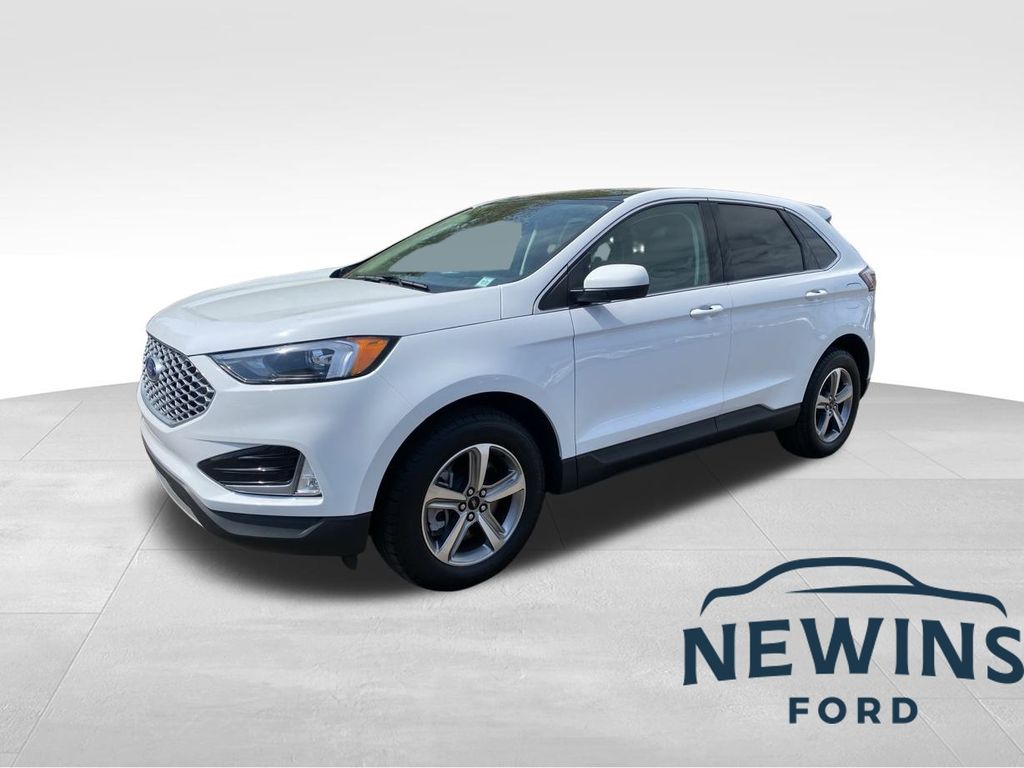 used 2024 Ford Edge car, priced at $30,800