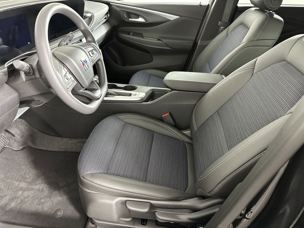 new 2025 Buick Envista car, priced at $25,685