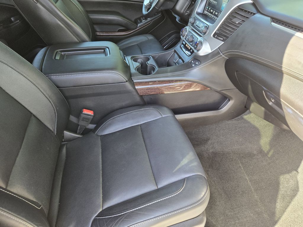 used 2019 GMC Yukon car, priced at $32,891
