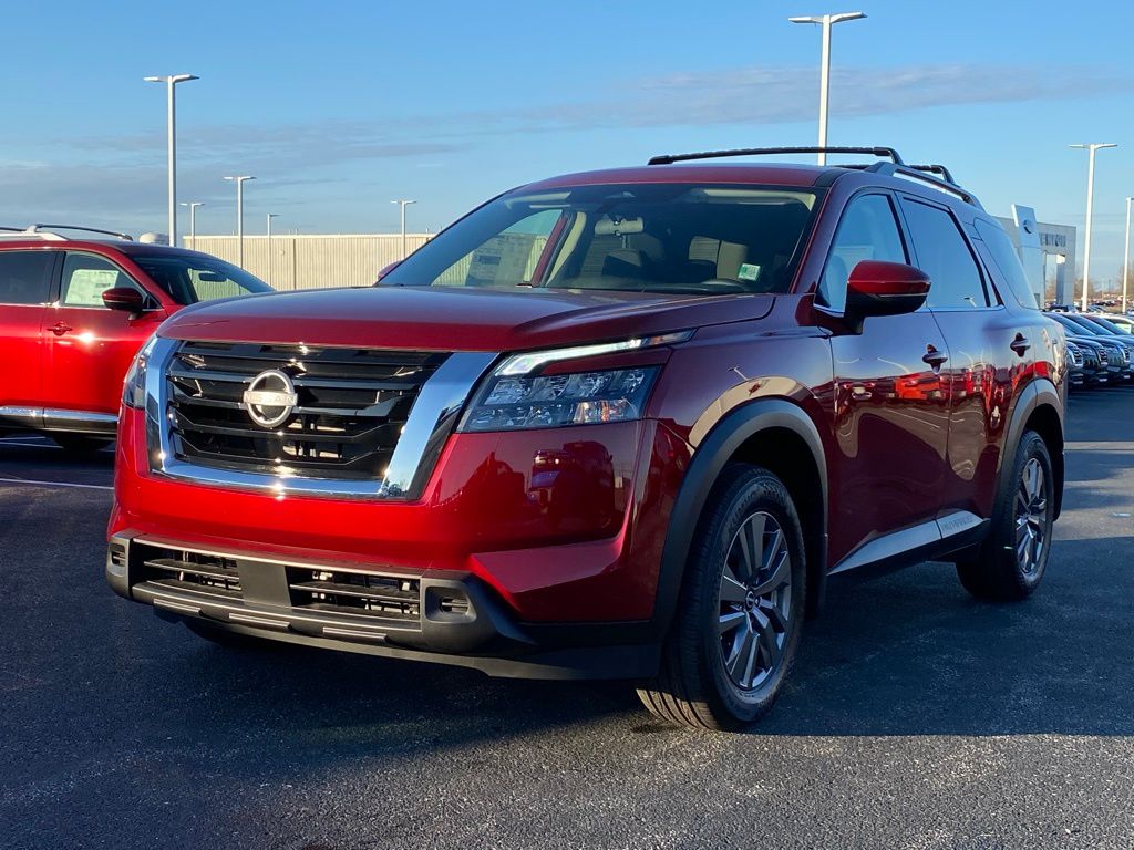 new 2025 Nissan Pathfinder car, priced at $38,776