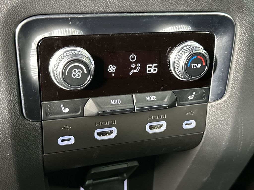used 2021 GMC Yukon car, priced at $47,559