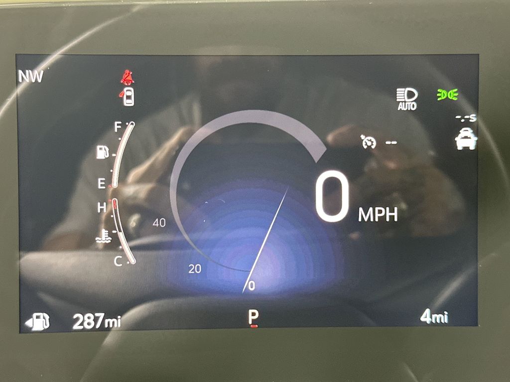 new 2025 Buick Envista car, priced at $24,695