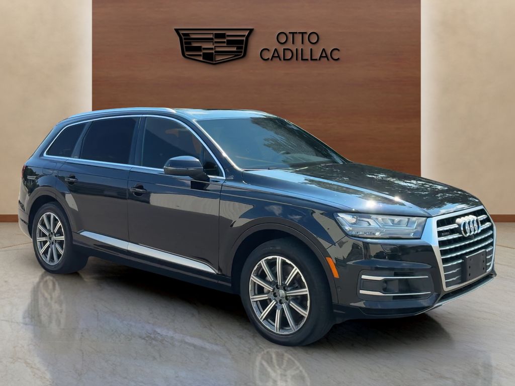 used 2019 Audi Q7 car, priced at $21,900