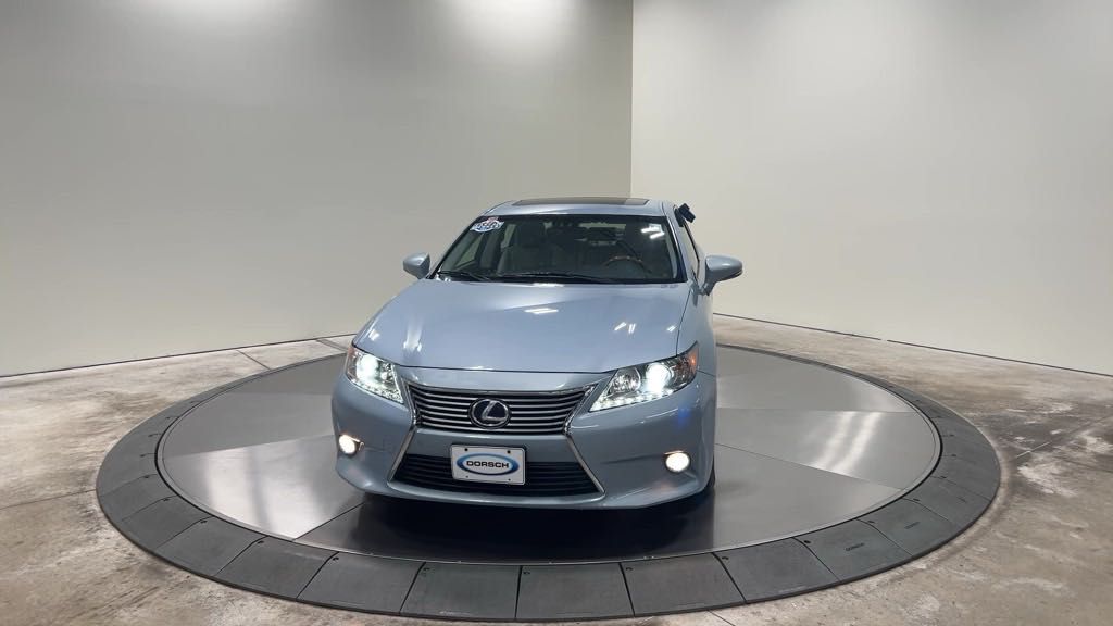 used 2013 Lexus ES car, priced at $17,433