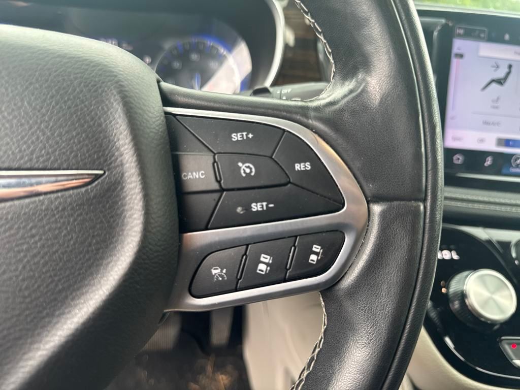 used 2022 Chrysler Pacifica car, priced at $22,751