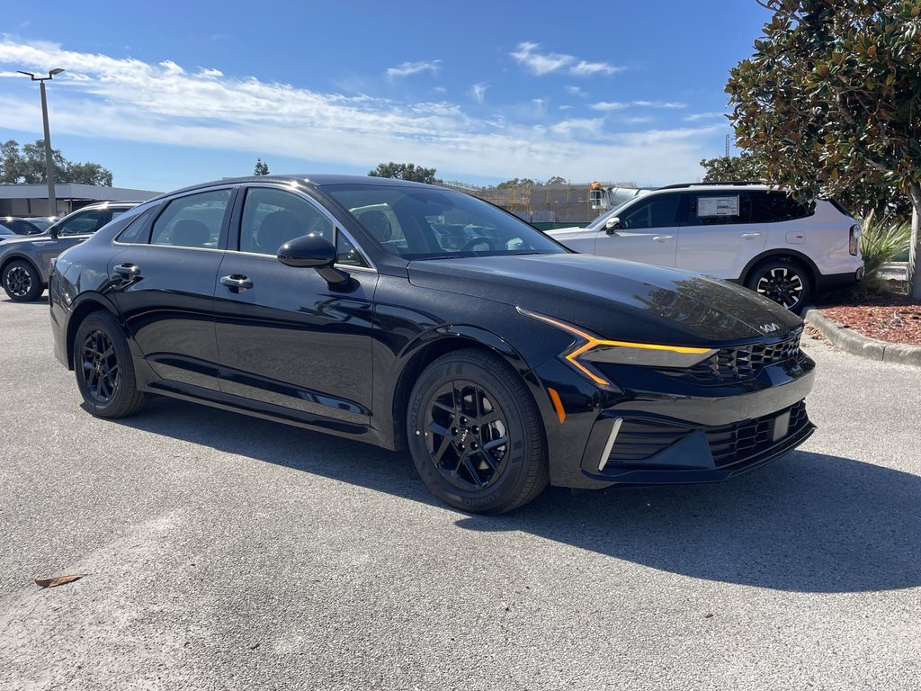 new 2026 Kia K5 car, priced at $25,738