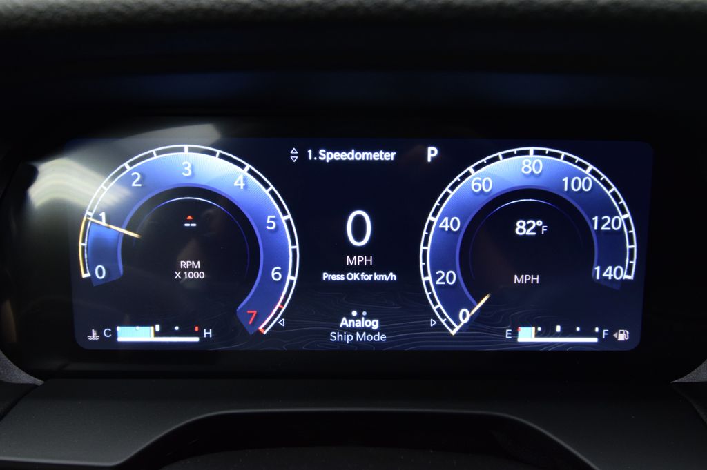 new 2025 Jeep Grand Cherokee car, priced at $42,570