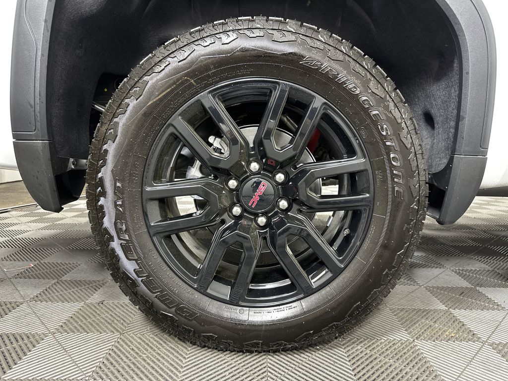 new 2025 GMC Sierra 1500 car, priced at $61,284