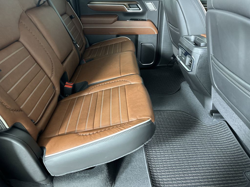 new 2025 GMC Sierra 2500HD car, priced at $94,014