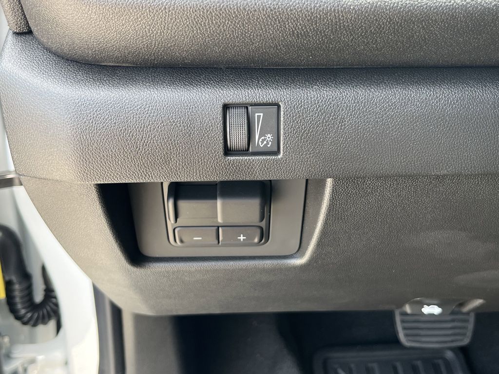 new 2025 Chevrolet Colorado car, priced at $31,806