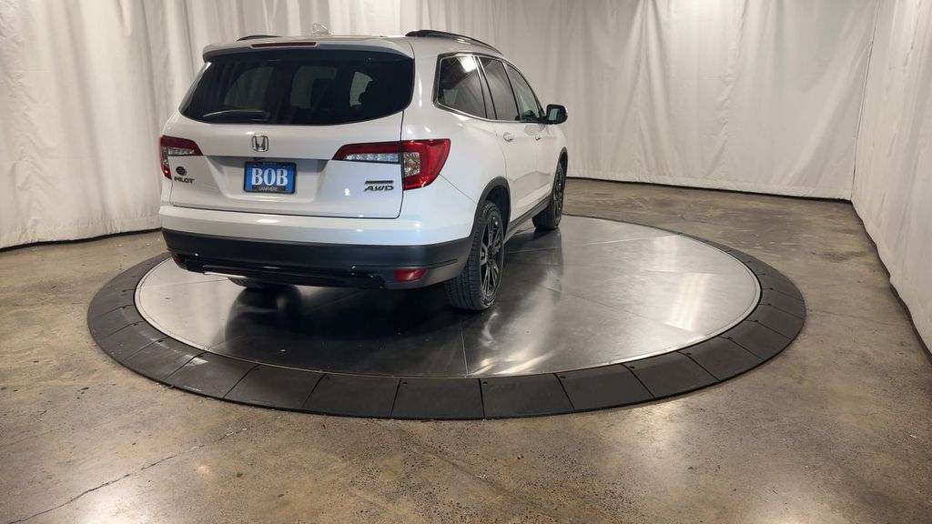used 2022 Honda Pilot car, priced at $33,792