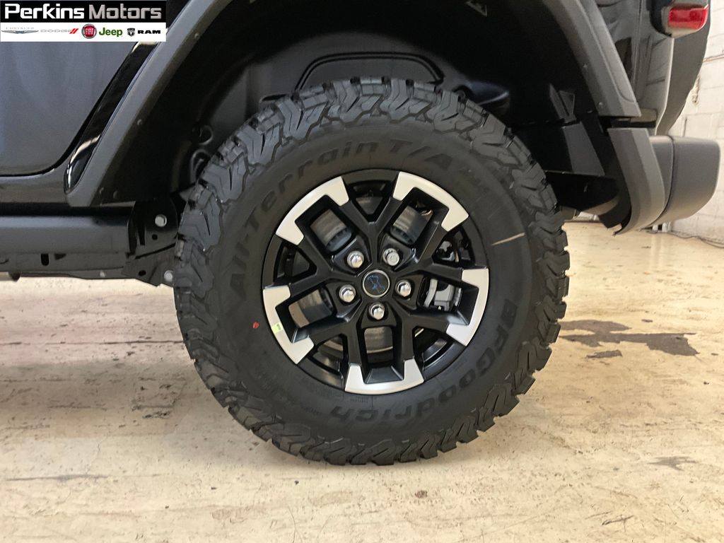 new 2025 Jeep Wrangler car, priced at $58,758