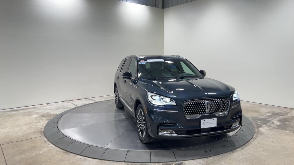 used 2023 Lincoln Aviator car, priced at $53,857