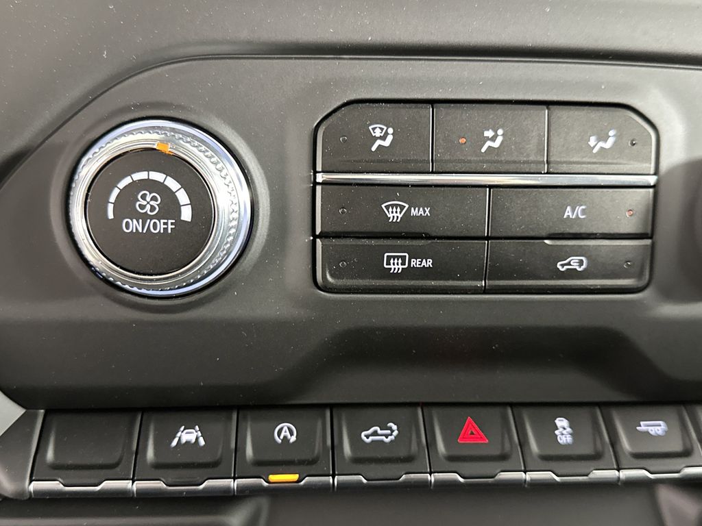 new 2025 GMC Sierra 1500 car, priced at $33,145