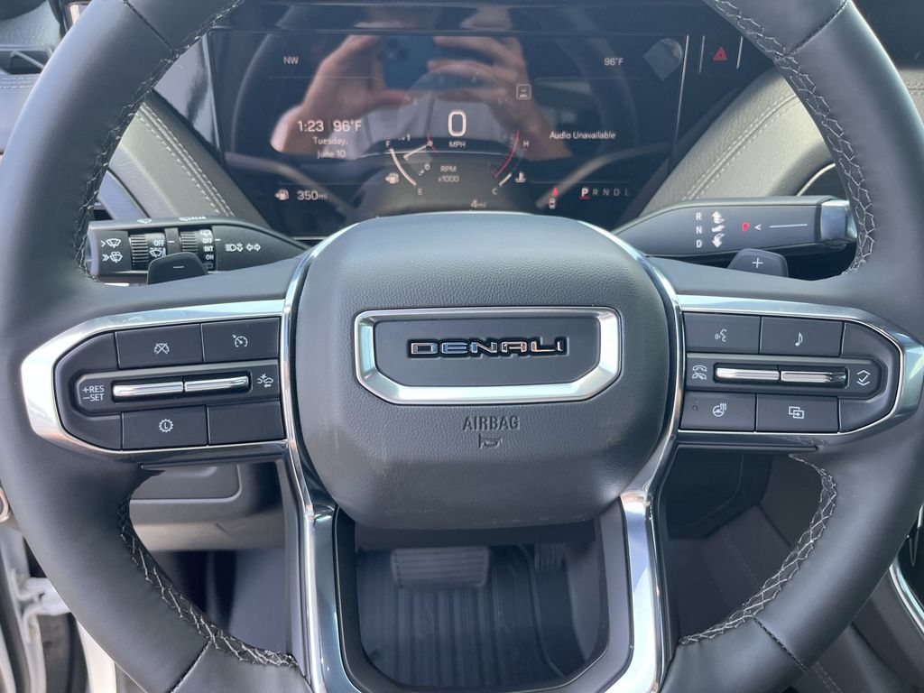 new 2025 GMC Yukon car, priced at $83,140