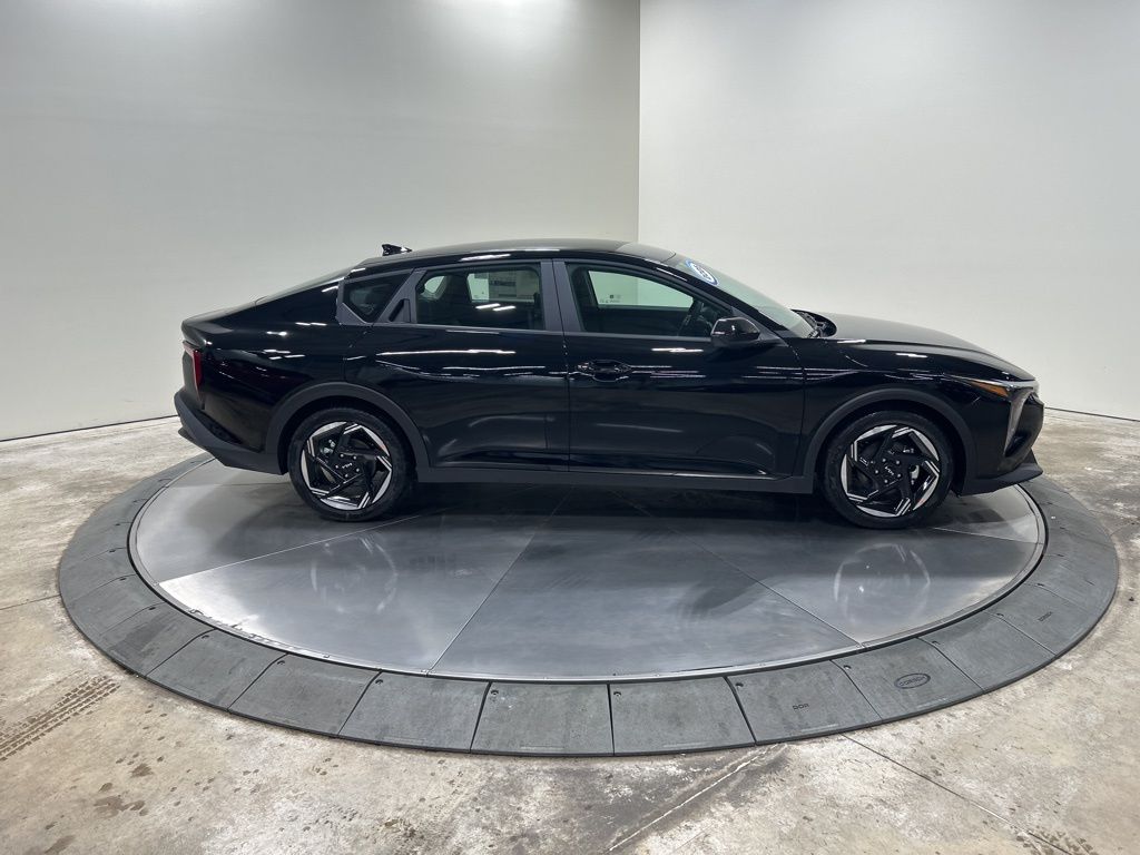 new 2025 Kia K4 car, priced at $22,957