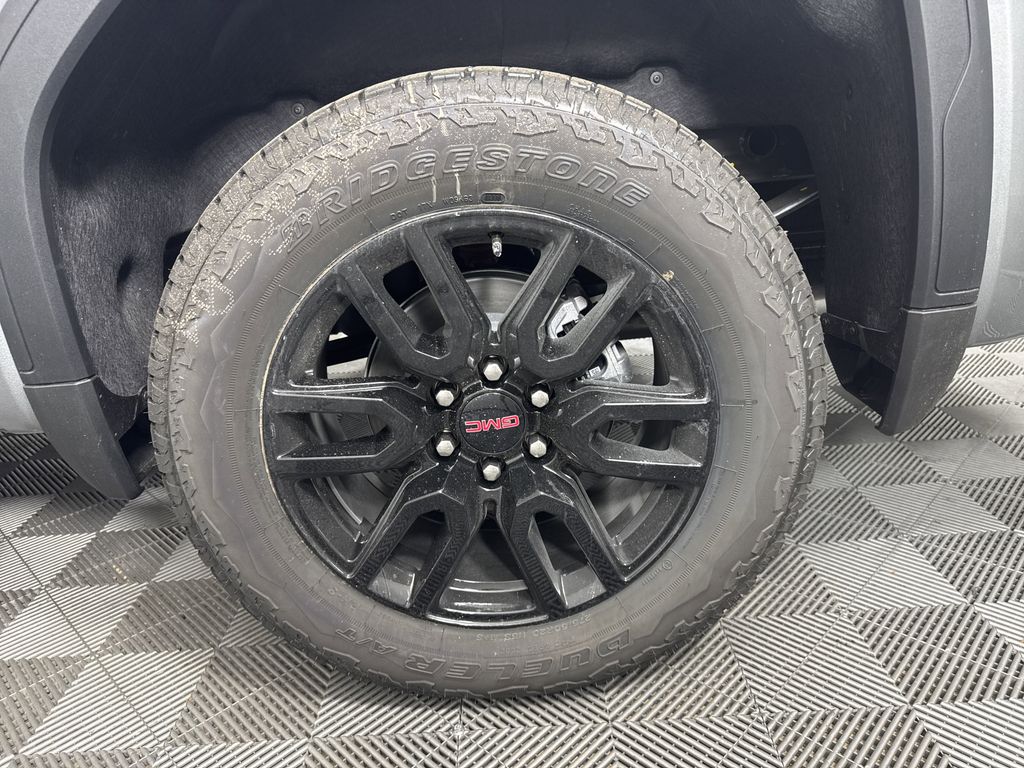 new 2025 GMC Sierra 1500 car, priced at $62,424