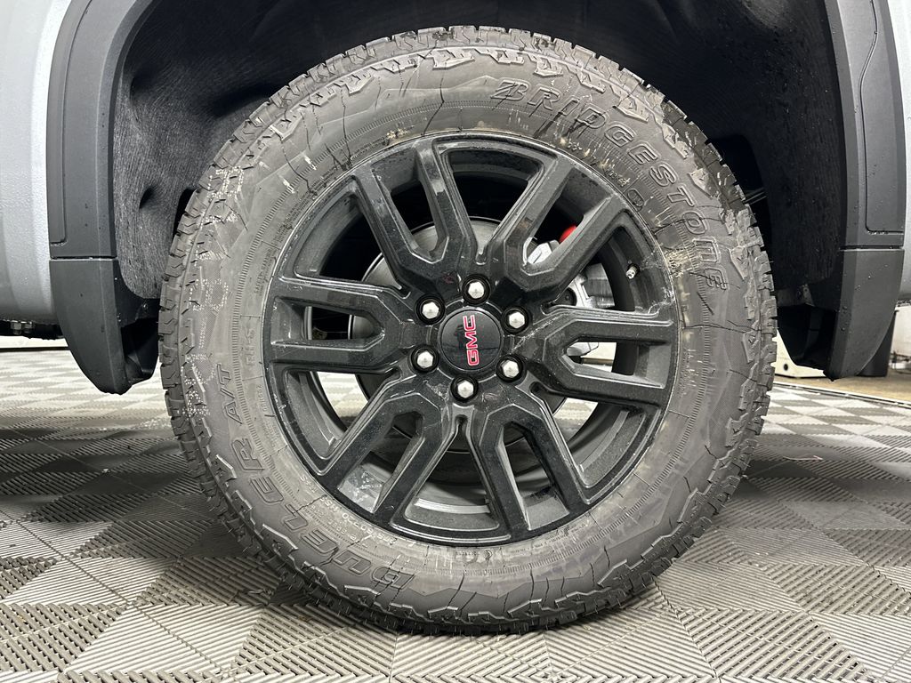 new 2025 GMC Sierra 1500 car, priced at $60,424