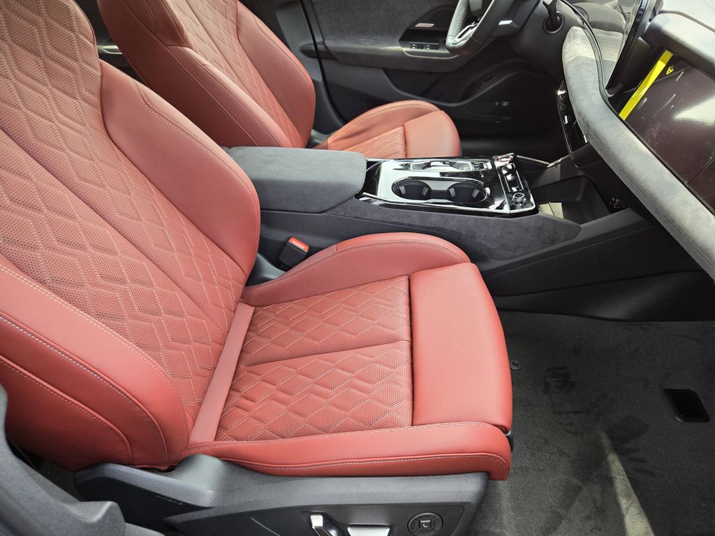 new 2025 Audi S6 car, priced at $89,050