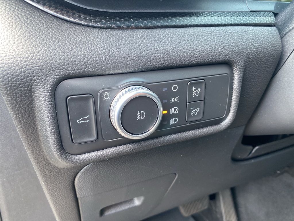 used 2022 Ford Explorer car, priced at $39,995