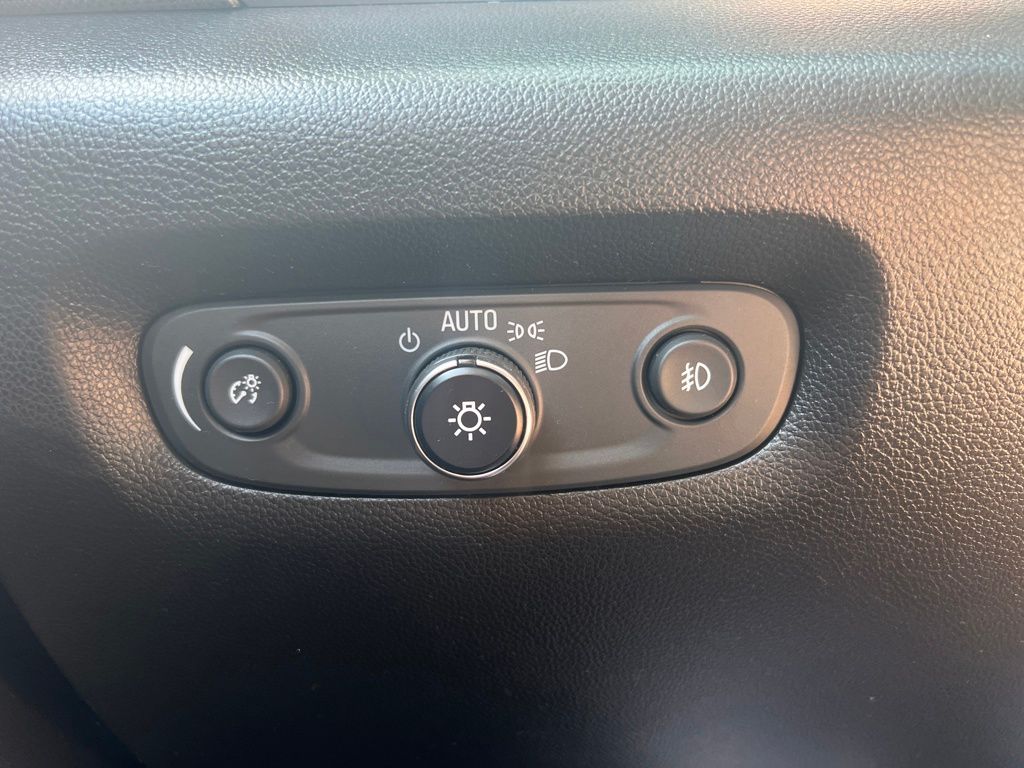 used 2020 Chevrolet Traverse car, priced at $24,800