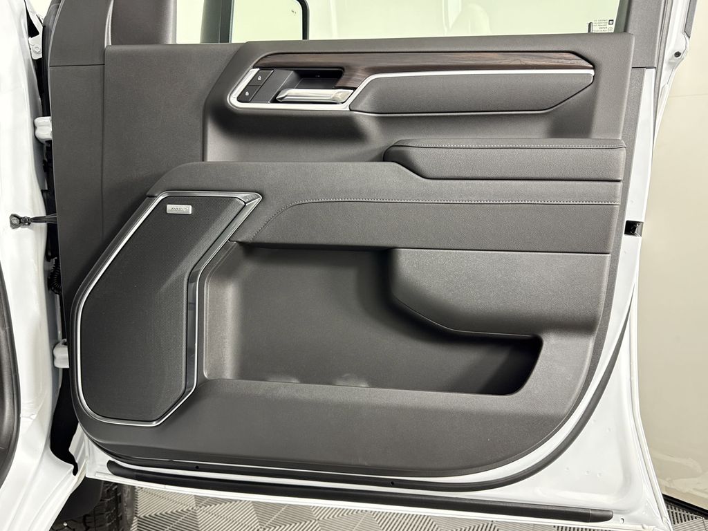 new 2025 GMC Sierra 2500HD car, priced at $78,970