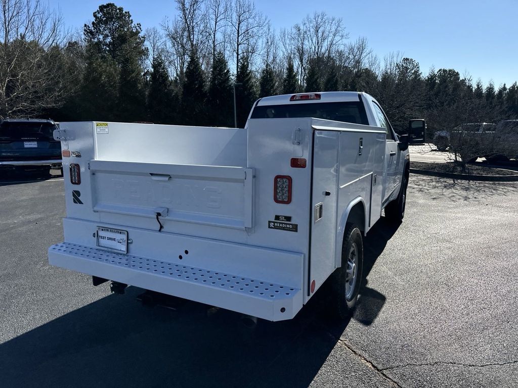 new 2025 GMC Sierra 2500HD car, priced at $49,388