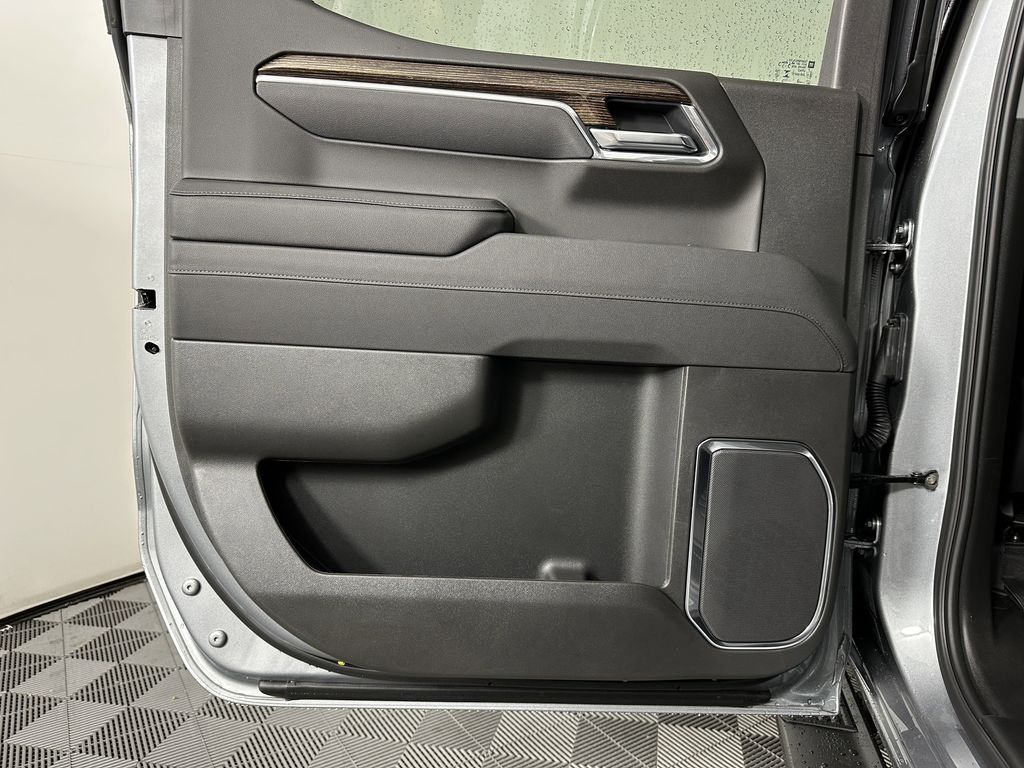 new 2025 GMC Sierra 1500 car, priced at $60,224