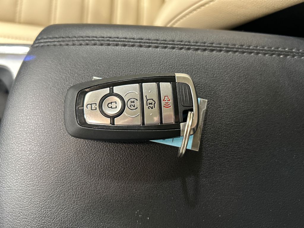 used 2022 Ford Edge car, priced at $28,985
