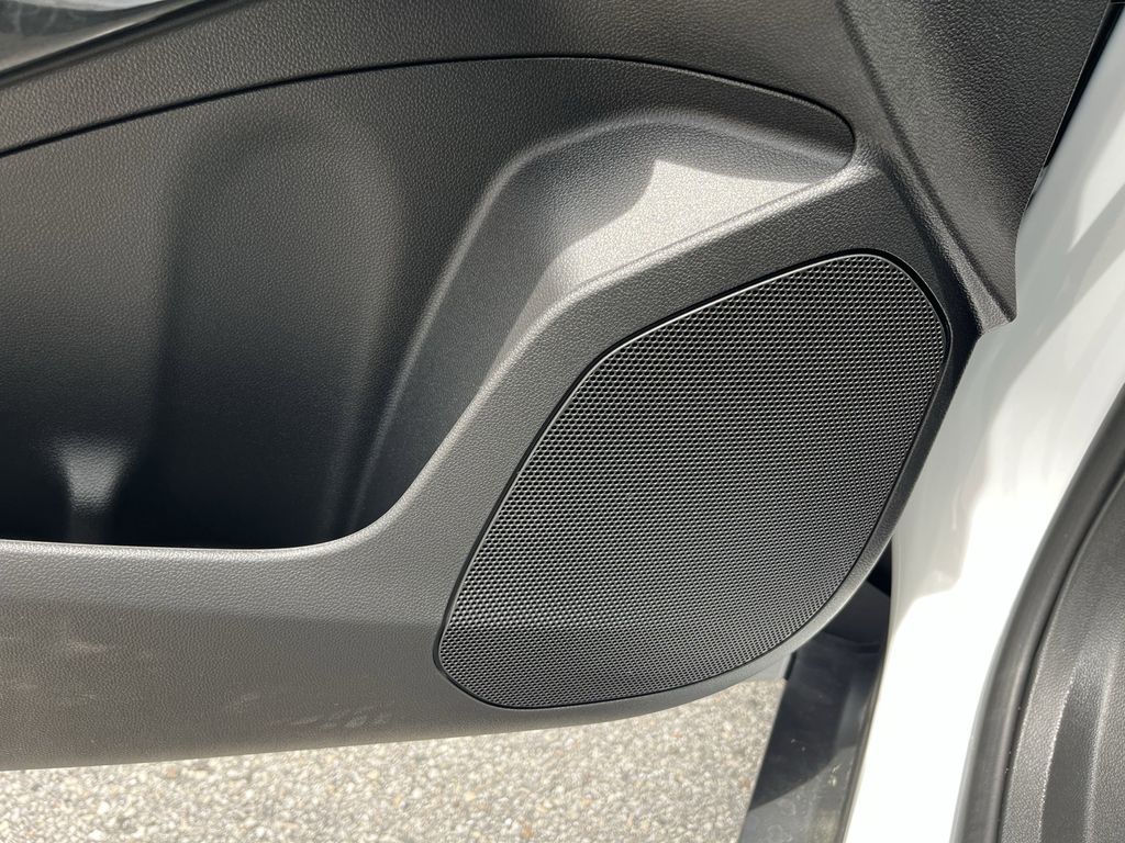 new 2025 Chevrolet Trax car, priced at $22,862