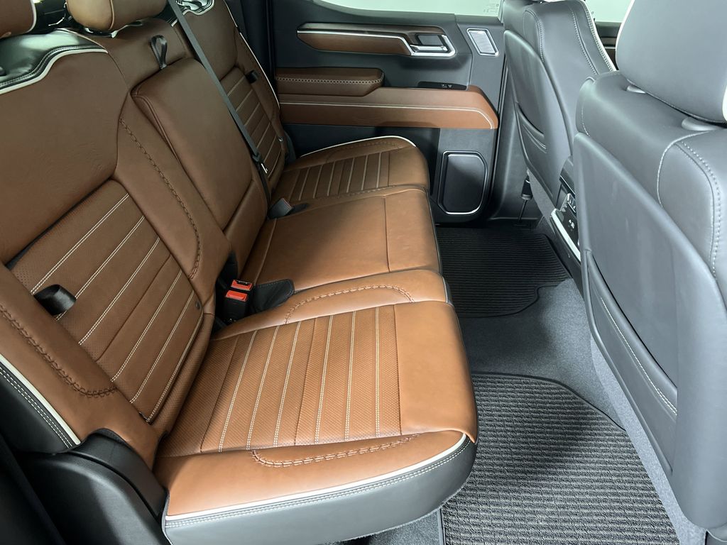 new 2025 GMC Sierra 1500 car, priced at $78,239